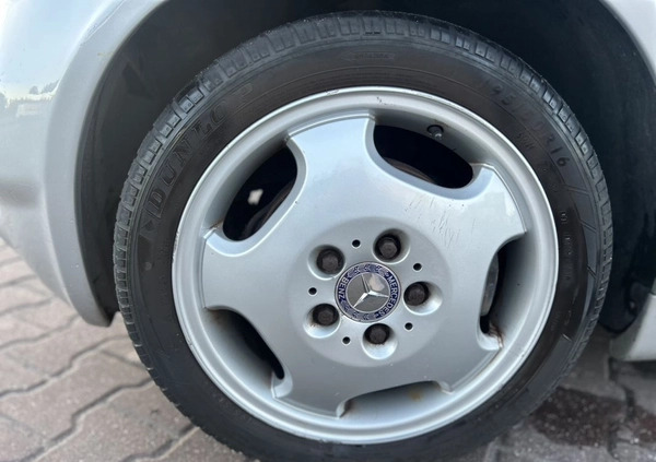 Mercedes-Benz Klasa A cena 6999 przebieg: 205000, rok produkcji 2003 z Częstochowa małe 379